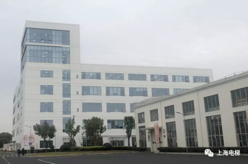 上海市電梯培訓(xùn)中心成功舉辦電梯安裝維修工三級(jí)、四級(jí)職業(yè)技能競(jìng)賽